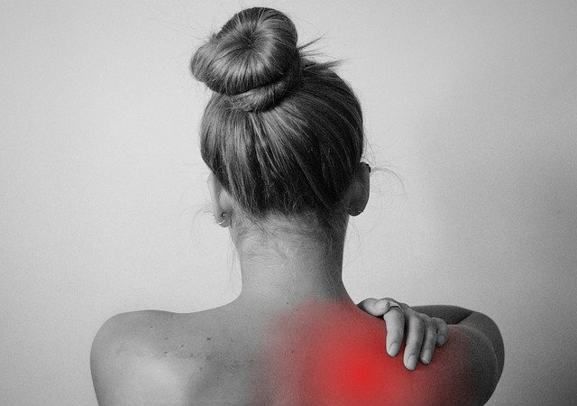 Sherman Oaks TMJ treatment model with shoulder pain